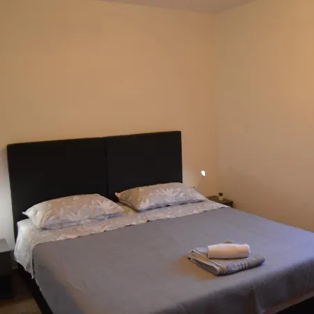 Zeljko Apartman Zára